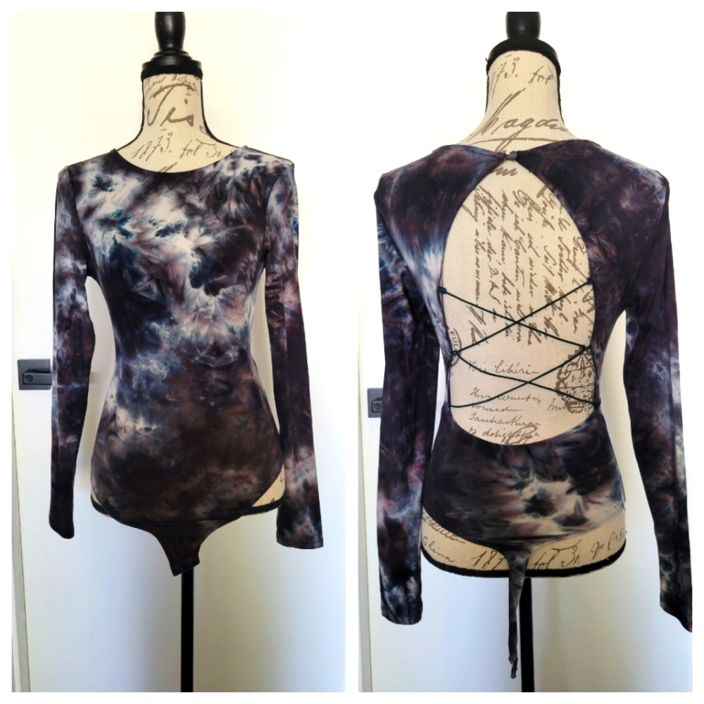 Le Lis Whimsigoth Sexy‎ Open Back Tye Dye Thong Bodysuit Size S